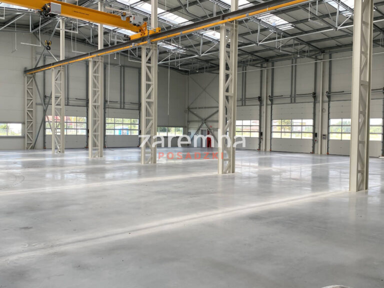Remont posadzki w hali. Jak przygotować halę, aby uniknąć przestojów?