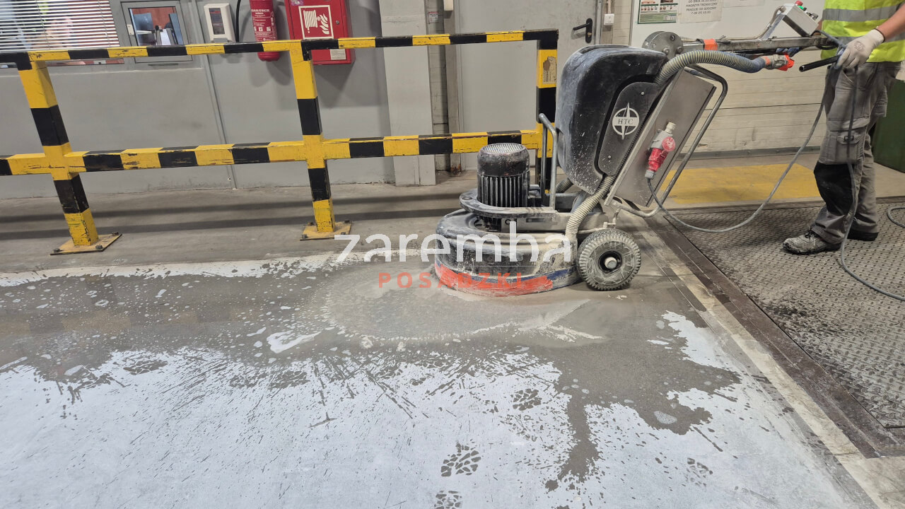 renowacja posadzki - polerowanie na mokro