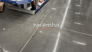 posadzka w markecie PO regeneracji